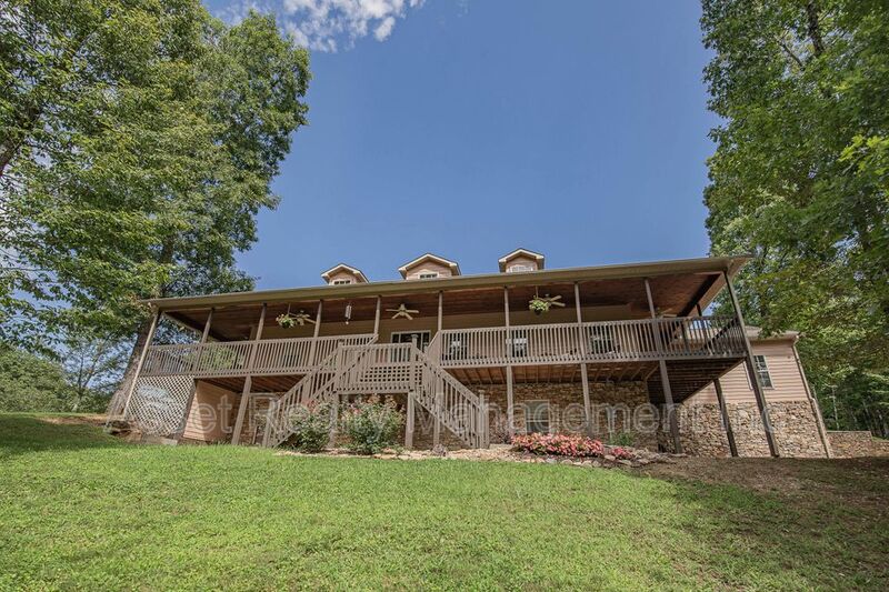 Pigeon Forge Condo: 306 White Cap Lane Unit #1 - 1