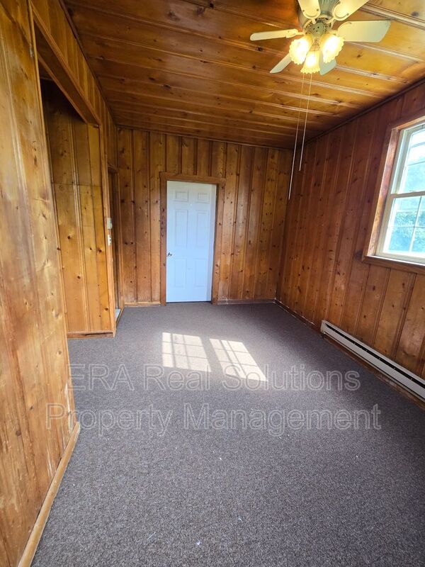 Midland Condo: 122 St Rt 28