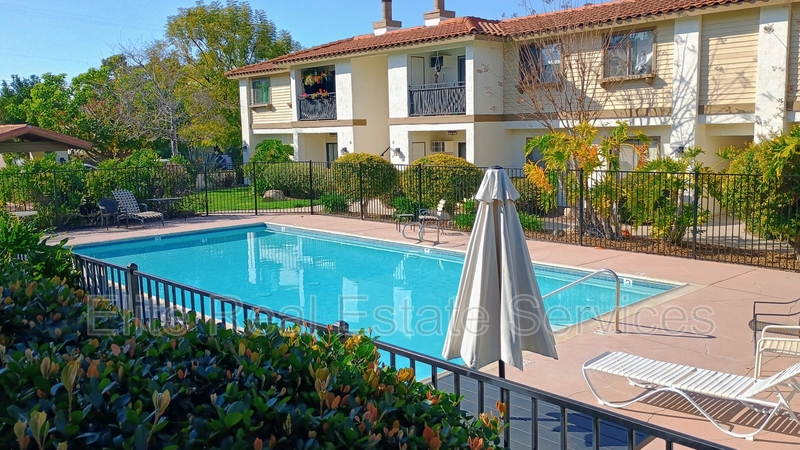 El Cajon Condo: 1013 S. Sunshine Ave. #L