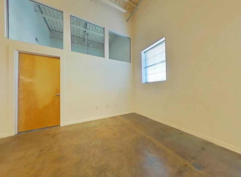 Richmond Condo: 1011 West Marshall Street