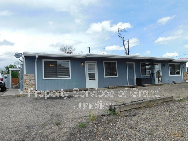 Clifton Condo: 3298 Lombardy Lane