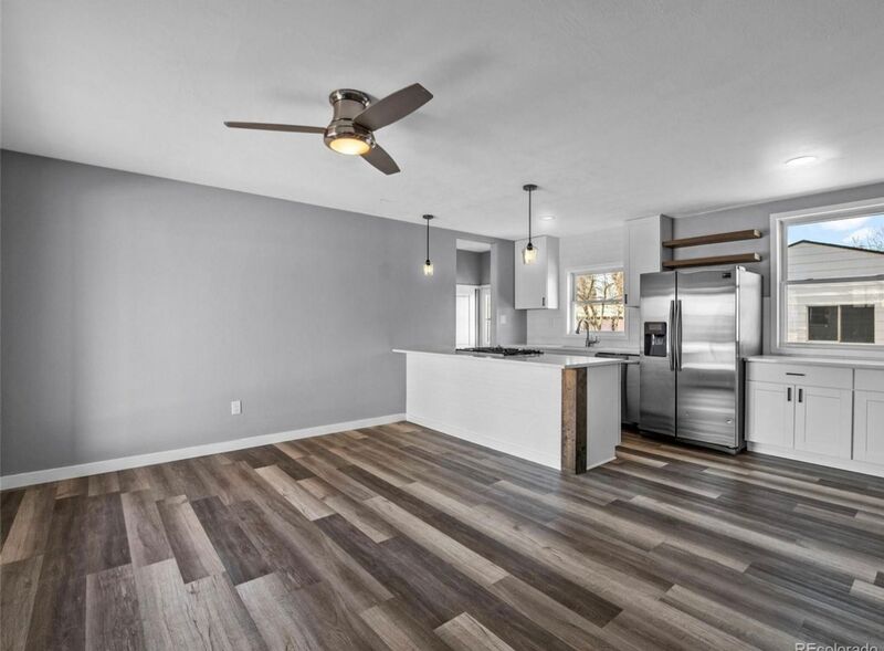 Englewood House: 4379 S Washington St