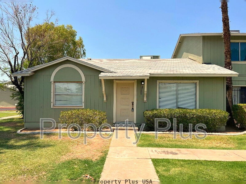 Phoenix Townhome: 4701 N 26th Ln