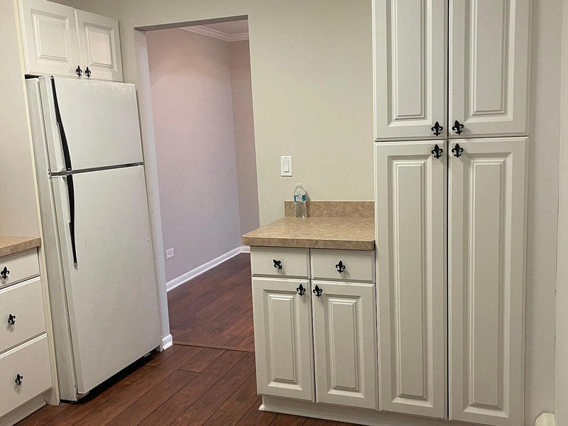 Arlington Heights Condo: 1430 N Evergreen Ave
