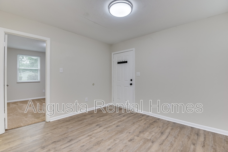 North Augusta Condo: 318 B Verdery Drive