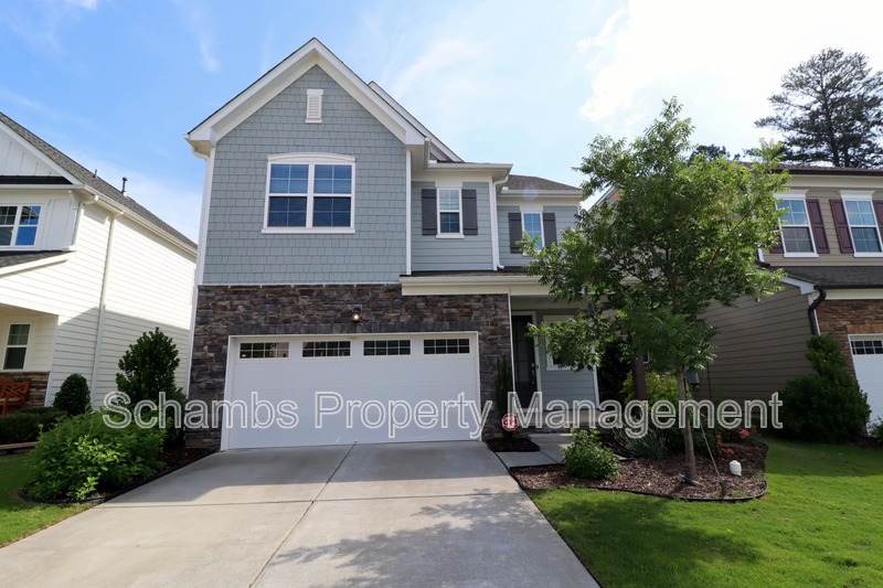 Apex House: 2936 Baronial St