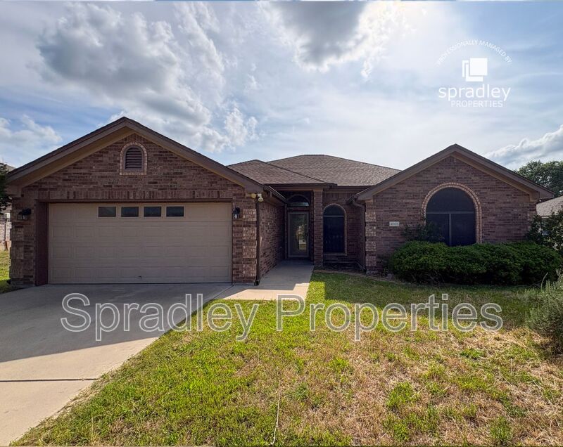 Killeen House: 4905 Citrine Dr