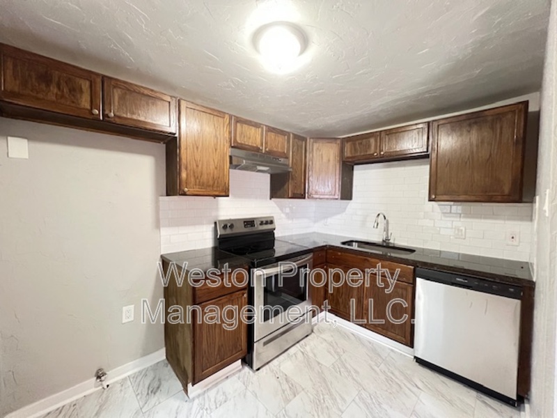 Norman House: 322 Reed Avenue