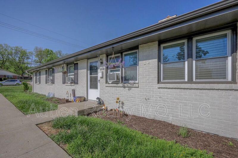 Kansas City Condo: 3143 Pucketts Rd - 3143 Puckett Rd