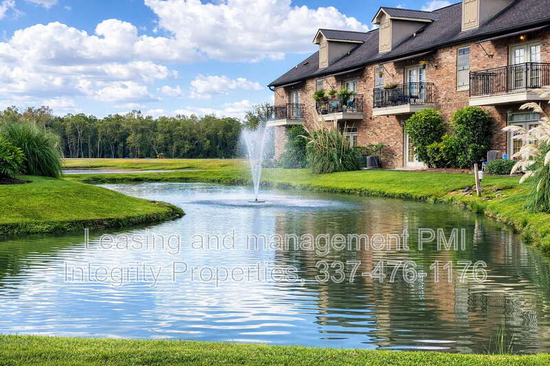 Baton Rouge Condo: 888 S Kenilworth Pkwy