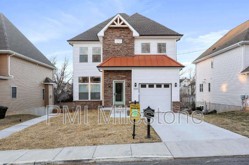 Martinsburg Condo: 530 N Third St
