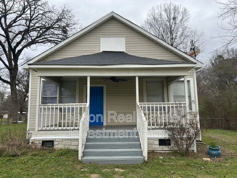 Keithville House: 6206 Colquitt Rd