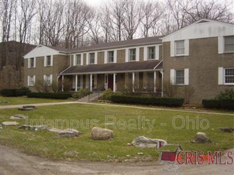 Girard Condo: 203 S Elruth Ave