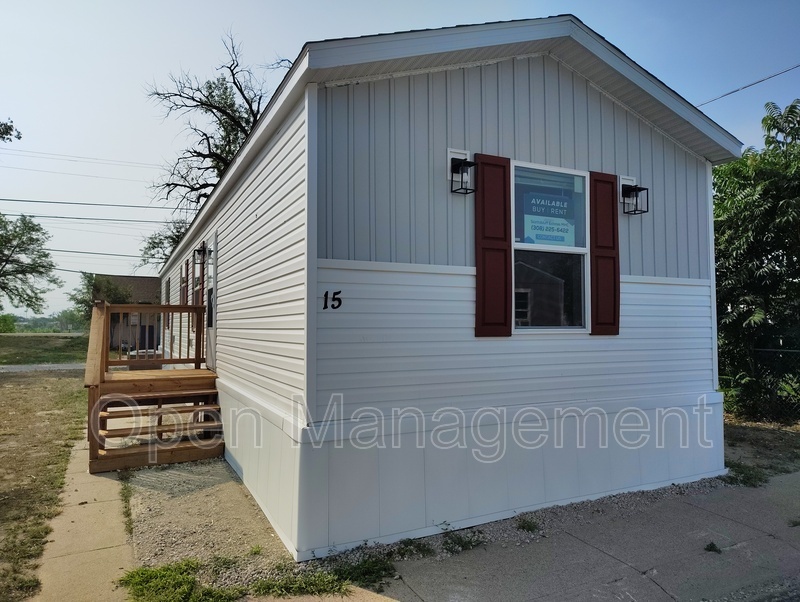Gering House: 120 Terry Blvd
