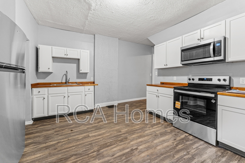 Indianapolis House: 451 South Keystone Avenue