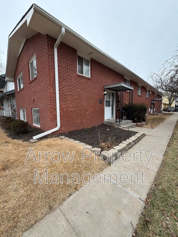 Lincoln Condo: 1424 S 20th Street