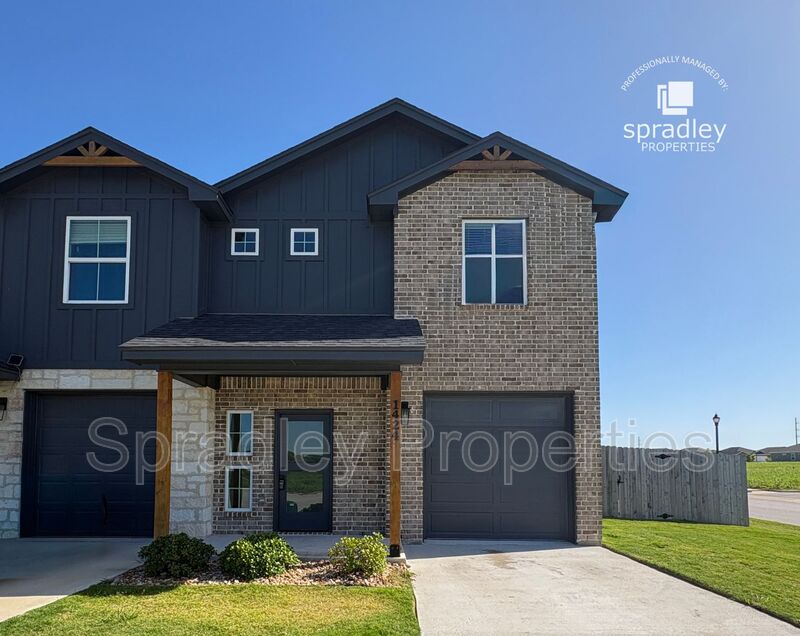 Temple Condo: 1424 Rita Blanca Ct.