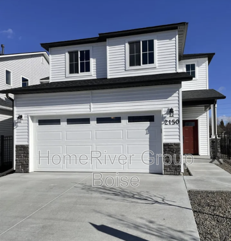 Meridian House: 2150 S Defio Pl