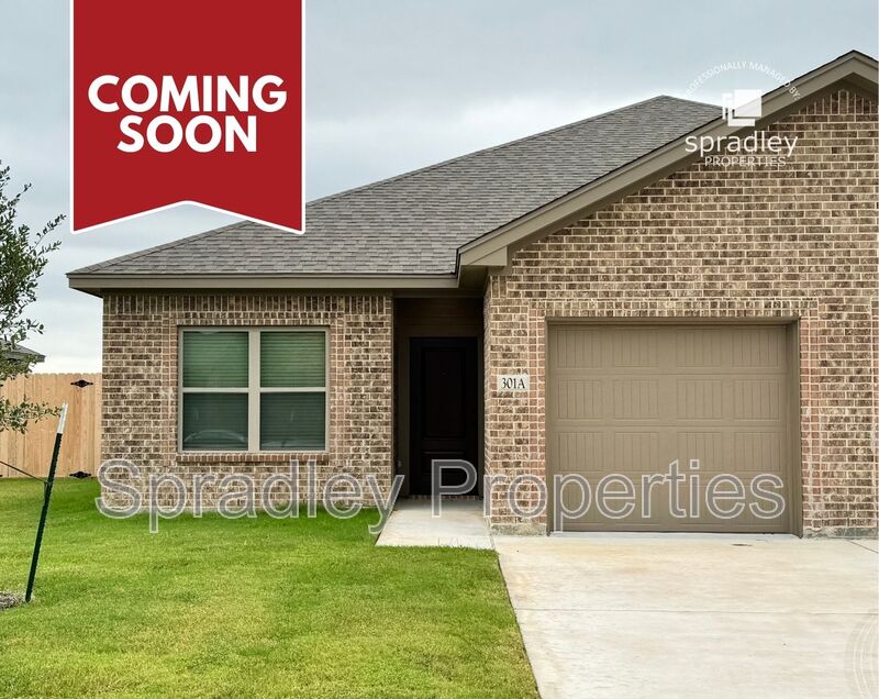 Troy Townhome: 301A Juniper Dr