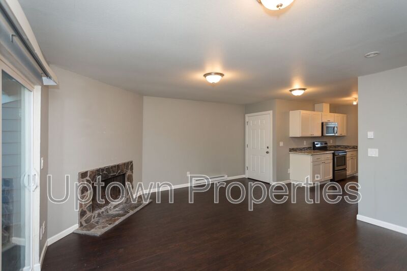 Beaverton House: 12225 SW Longhorn Ln