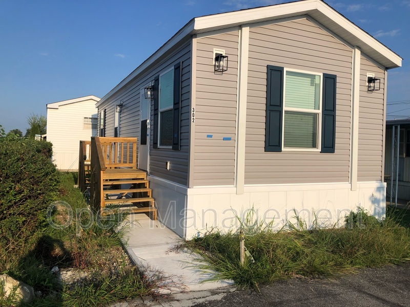 Cleveland House: 2700 Brookpark Rd