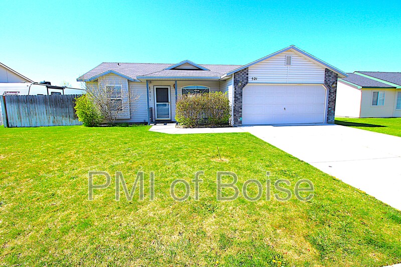 Nampa House: 521 Stony Meadow Dr