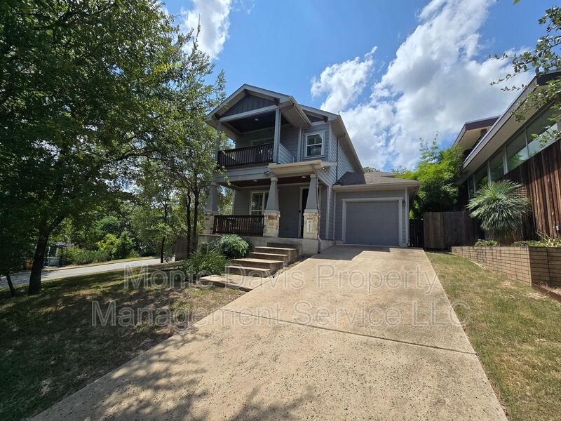 Austin House: 1511 Inglewood Street