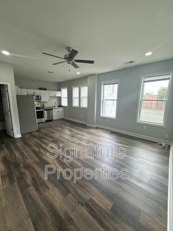 Portsmouth Condo: 2711 Detroit St