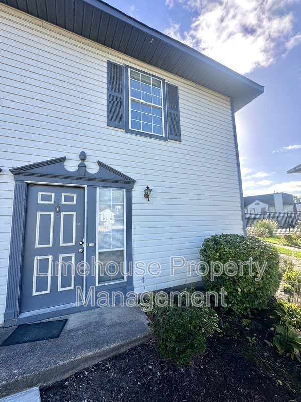 Virginia Beach Condo: 4567 Genoa Circle - 1