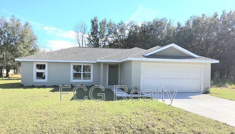 Ocala House: 10 Pine Circle Way