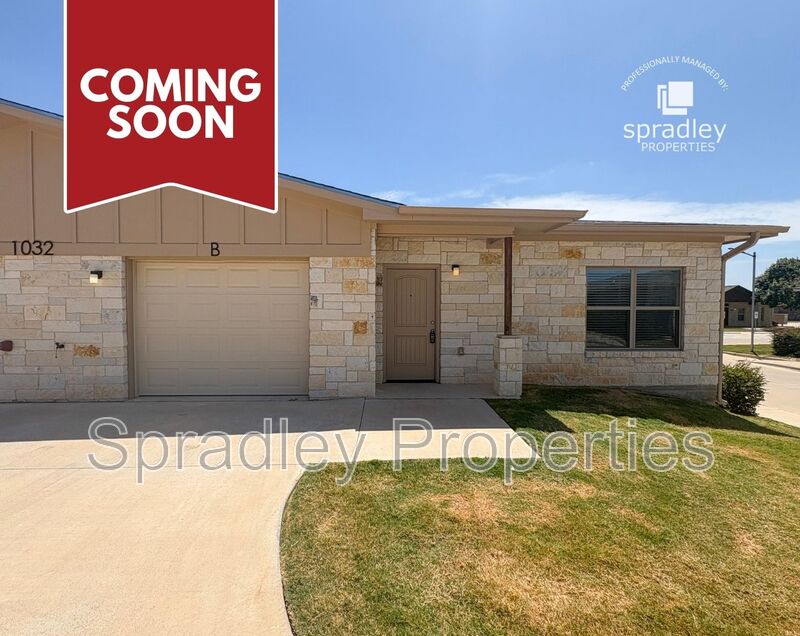 Belton Condo: 1072B Hibiscus Dr