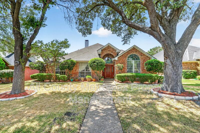 Main image for 2667 Mum Dr