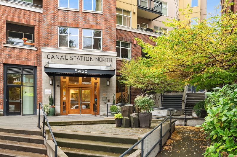 Seattle Condo: 5450 Leary Ave NW