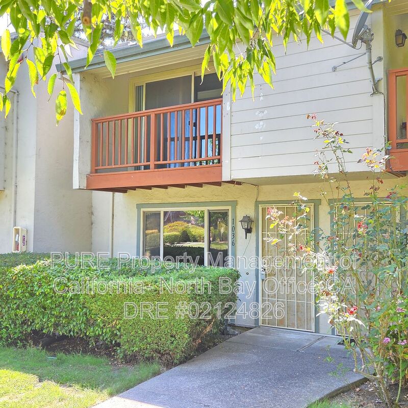 Rohnert Park House: 1036 Eleanor Avenue