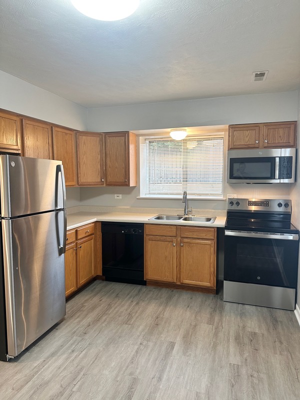 Wheaton Condo: 1003 Taft Ave