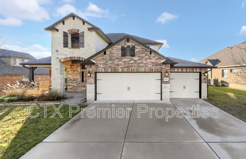 Killeen House: 6408 Tanzanite Drive