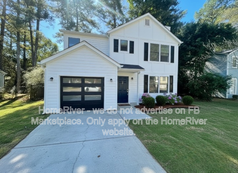Lithonia House: 6263 Creekford Ln