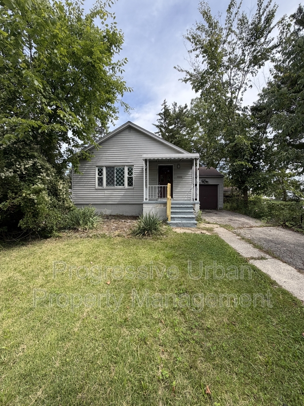 Cleveland House: 3899 East 151st Street
