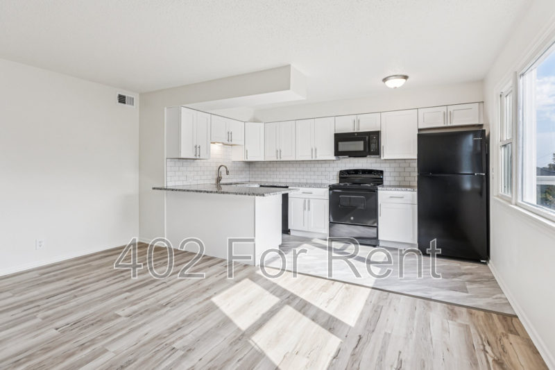 Omaha Condo: 1056 South 29th Street - 11