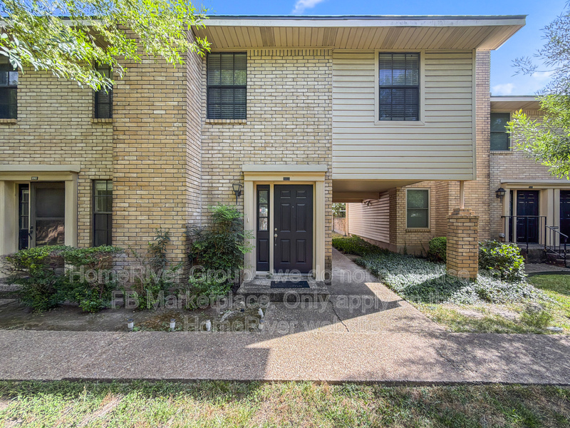 Austin Townhome: 8400 Jamestown Dr