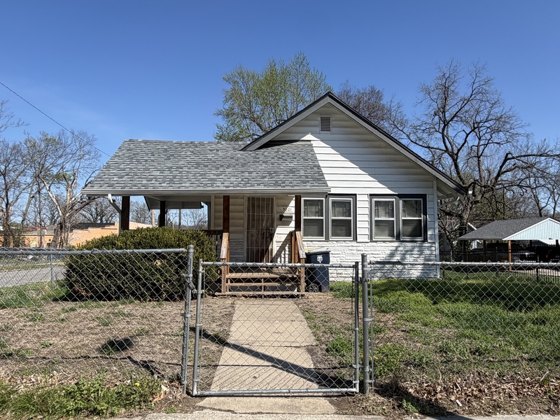 Kansas City House: 5801 Wabash Avenue