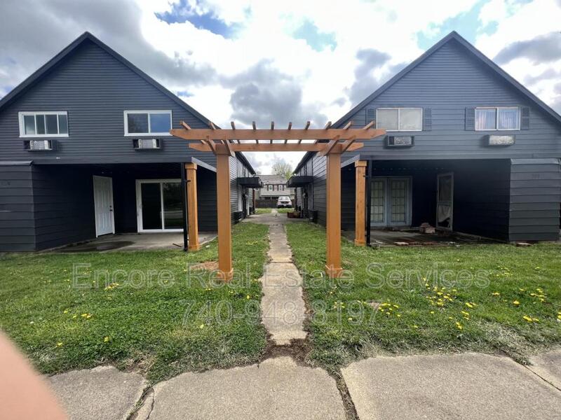 Newark Condo: 390 N Cedar St