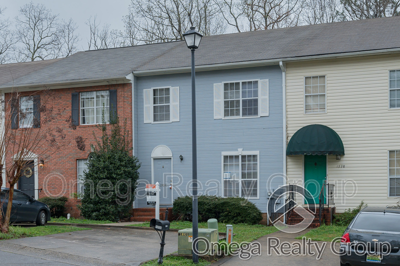 Birmingham House: 1934 Live Oak Trce