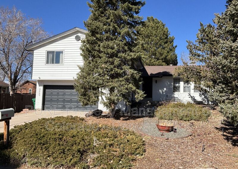 Aurora House: 3449 S Nucla Way