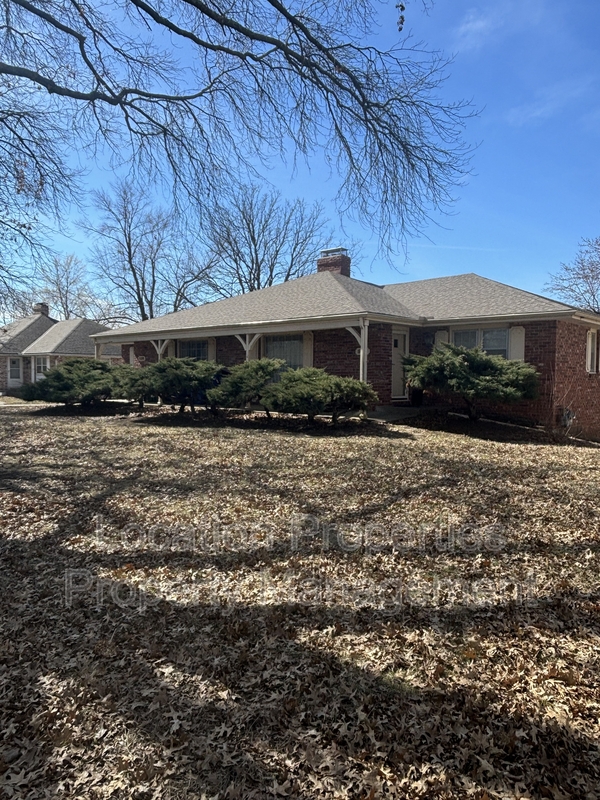 Lawrence Condo: 537 Schwarz Road - 1