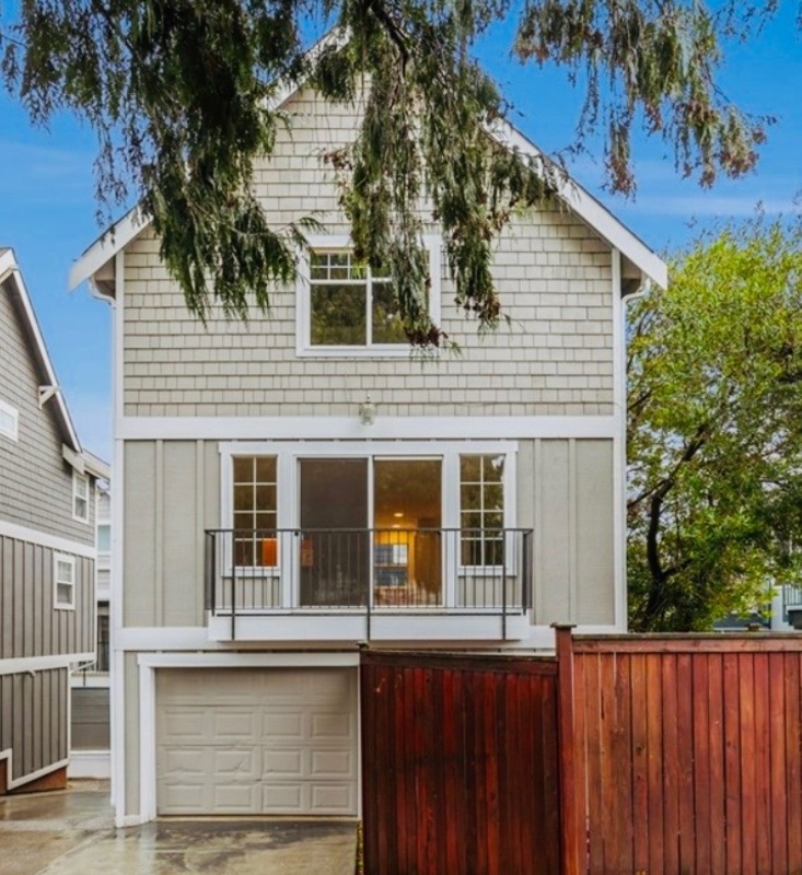 Seattle Townhome: 910 N 74th St