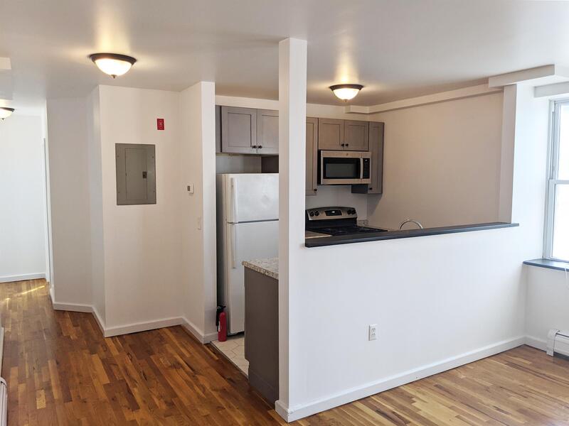 Poughkeepsie Condo: 24-26 Academy Street