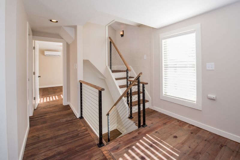 Saratoga Springs House: 130 Van Dam St