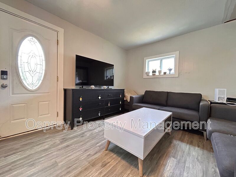 Charming 2BR/1BA Home with Garage & Fenced Yard - 