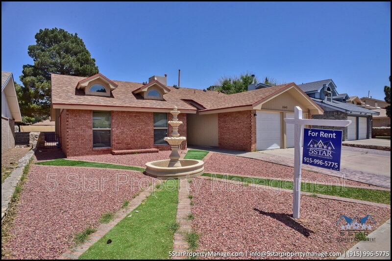 El Paso House: 11645 Gordon Cooper Lane !!